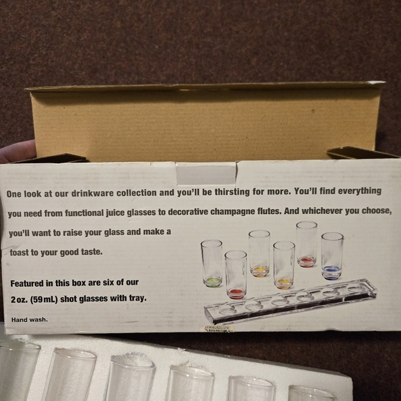 The Cellar Shot Glass Flight Serving Tray And 7oz Glass Set - Picture 5 of 5